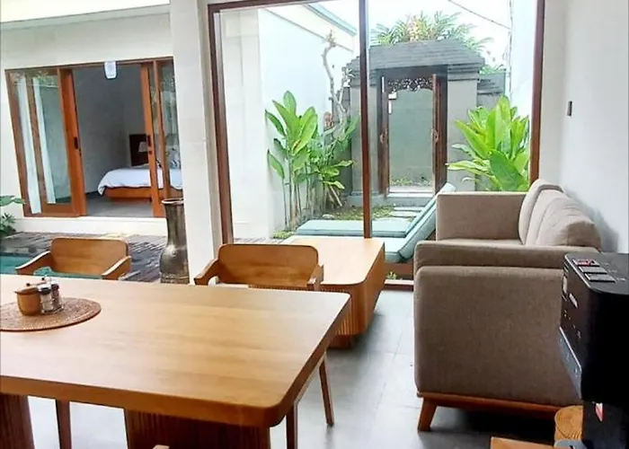 Apartahotel La Reina *